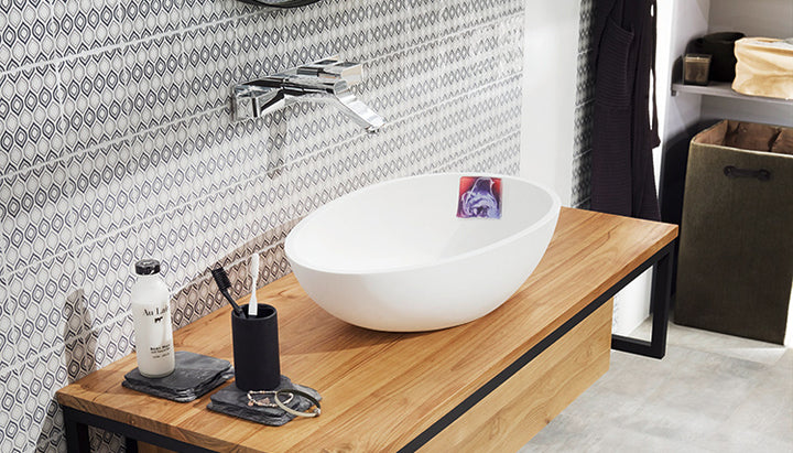 SAVONT Original Magnetic floating soap holder | Always dry &amp; clean | Soap dish dispenser drainer for shower or sink-5
